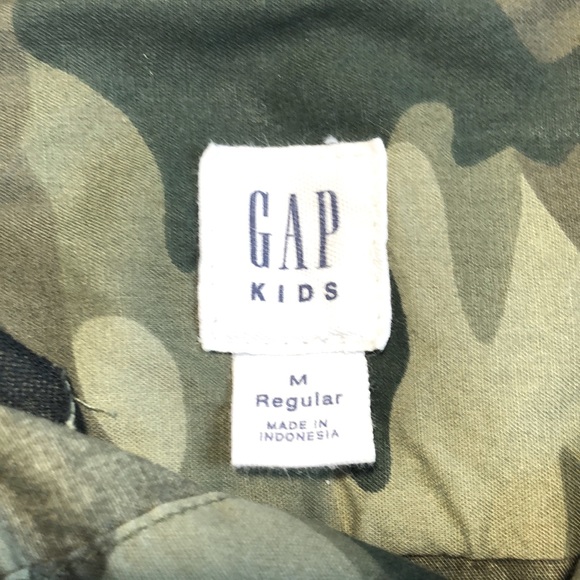 Gap Kids (Unisex) Camouflage Button Up - Picture 3 of 3